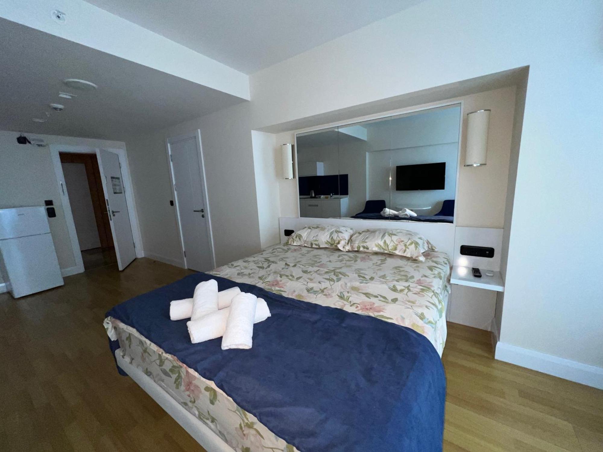 Panorama Black Sea View & Aparthotel Батуми Екстериор снимка