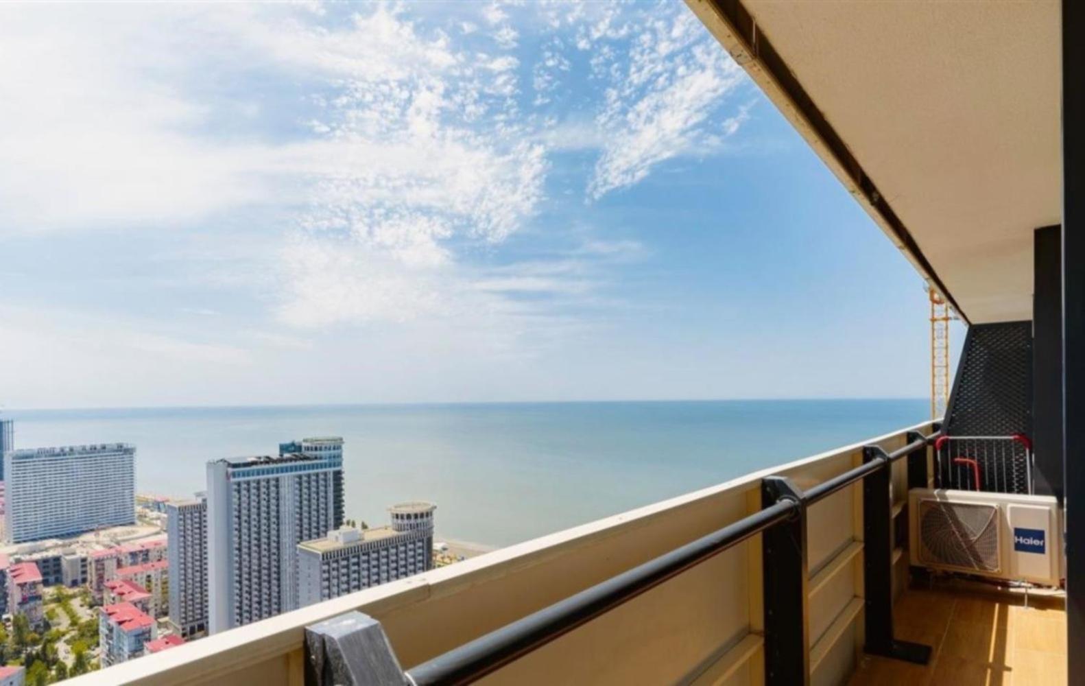 Panorama Black Sea View & Aparthotel Батуми Екстериор снимка