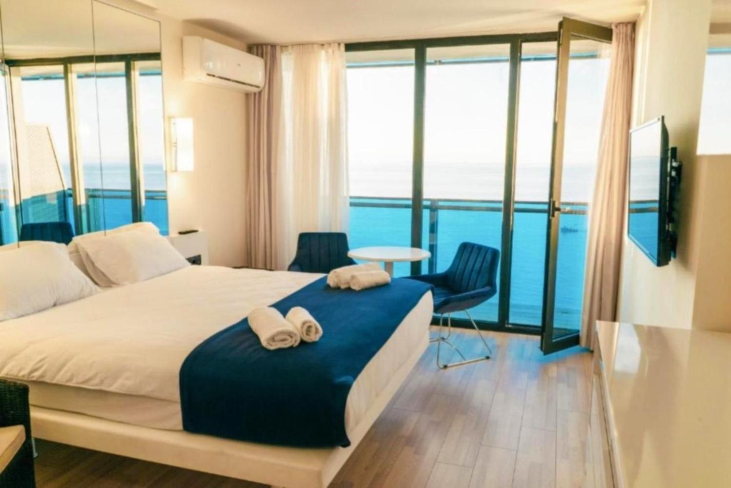 Panorama Black Sea View & Aparthotel Батуми Екстериор снимка